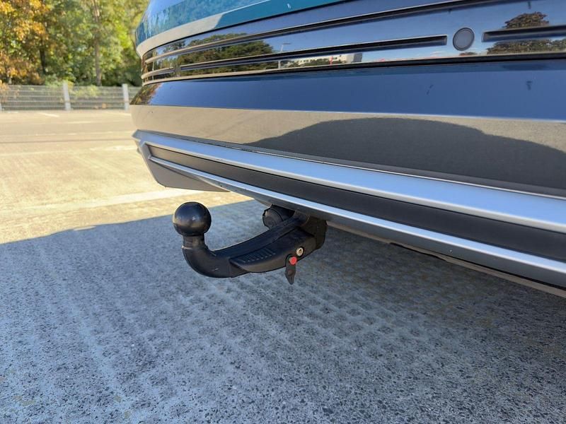 Gebraucht Audi e-tron S-Line 300 kW (408 PS) 2020 Blau SUV