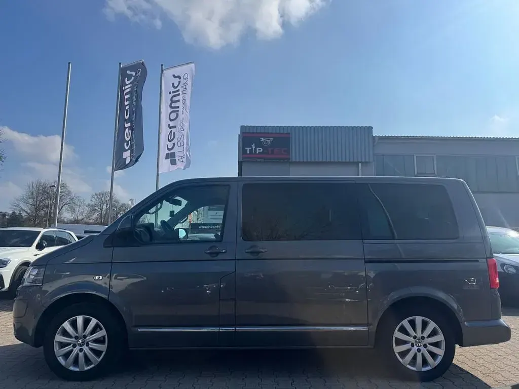 Używany VW T5 Highline 204 KM (150 kW) 2013 Szary Van