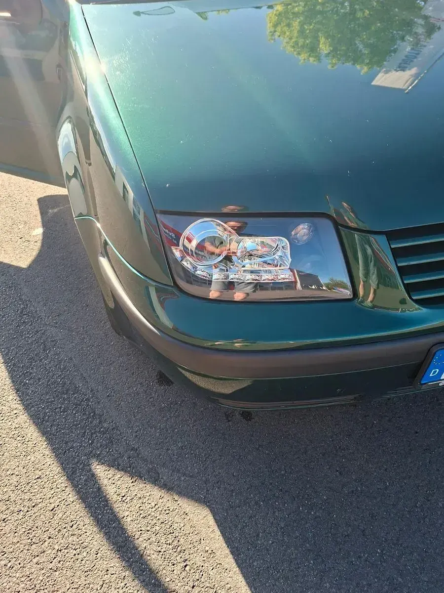 Gebraucht VW Bora Trendline 102 PS (75 kW) 2000 Grün Kombi