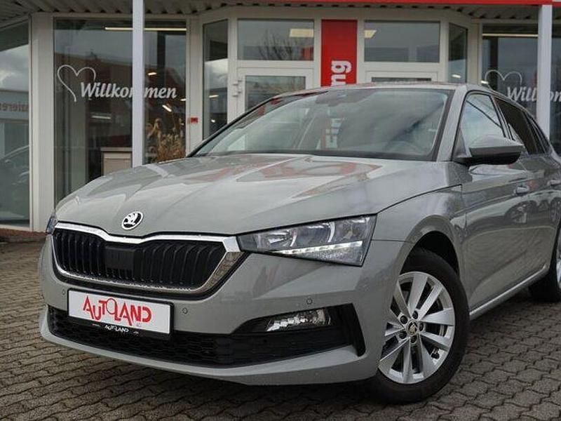 Gebraucht Skoda Scala Ambition 110 PS (80 kW) 2023 Grau Kleinwagen