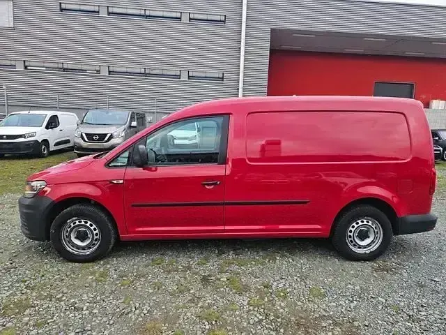 Gebraucht VW Caddy Maxi 102 PS (75 kW) 2018 Rot Van / Kleinbus