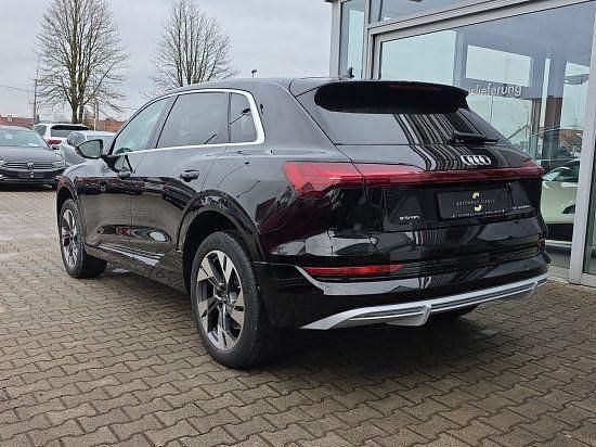 Gebraucht Audi e-tron S-Line 300 kW (408 PS) 2022 Brillantschwarz SUV