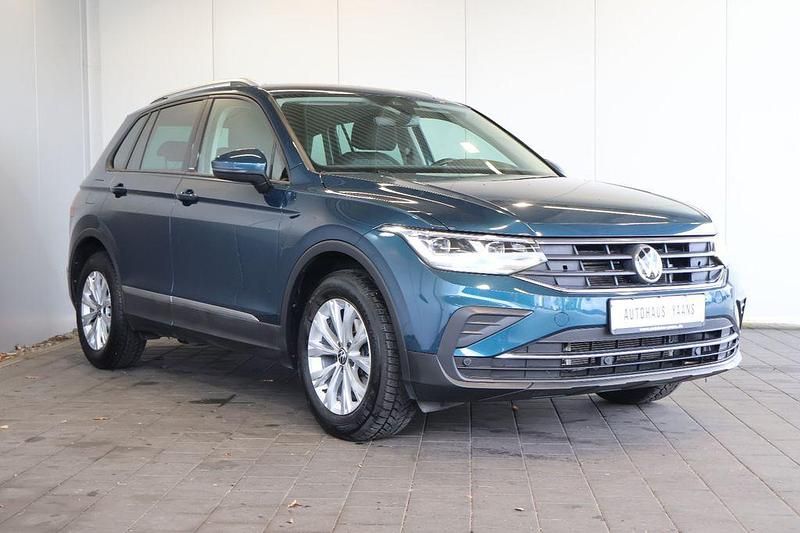 Gebraucht VW Tiguan Active 150 PS (110 kW) 2021 Blau SUV