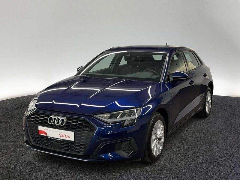 Gebraucht Audi A3 204 PS (150 kW) 2023 Blau Limousine