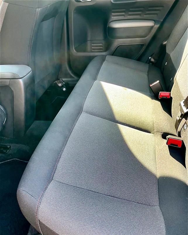 Second-hand Citroën C4 PureTech 110 CP (80 kW) 2020 Negru Berlinǎ