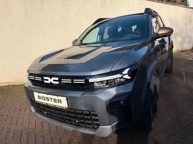 Neu Dacia Bigster Extreme 156 PS (114 kW) 2025 Grau (dolomitgrau) SUV