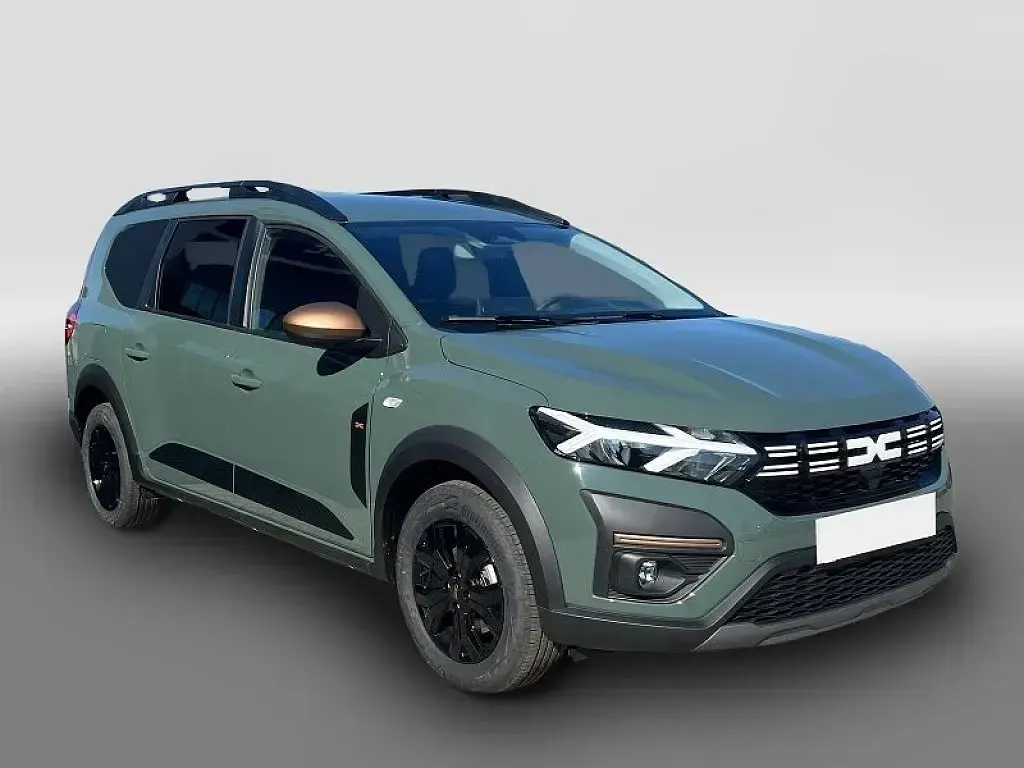 Käytetty Dacia Jogger Extreme 141 HP (103 kW) 2025 Tila-auto