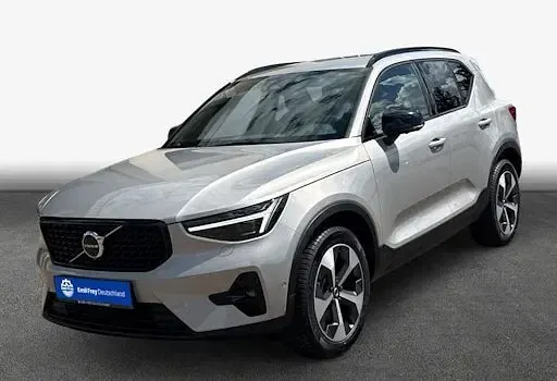 Gebraucht Volvo XC40 Plus 163 PS (119 kW) 2025 Schwarz SUV