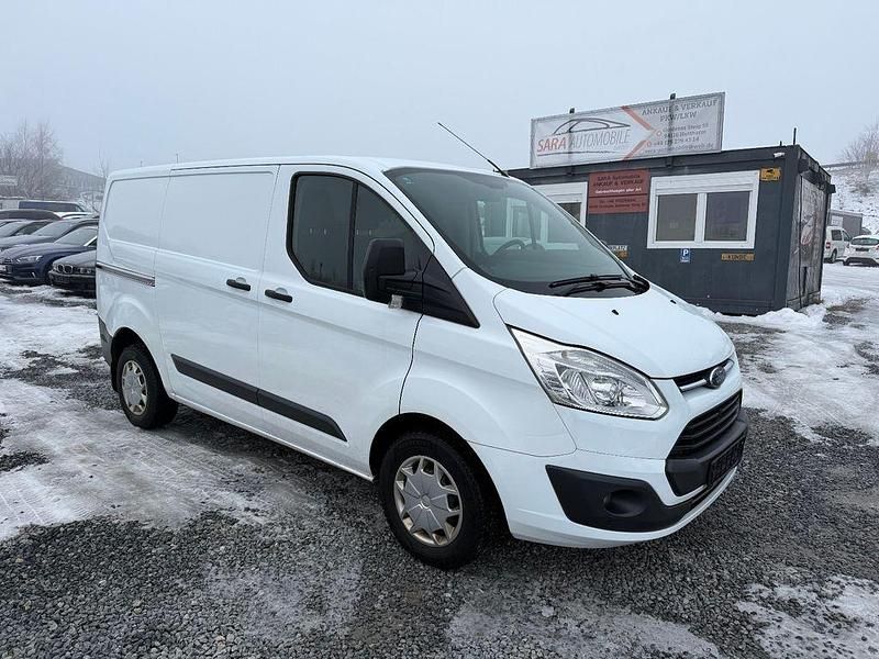 Gebraucht Ford Transit Custom Trend 131 PS (96 kW) 2017 Weiß Van / Kleinbus