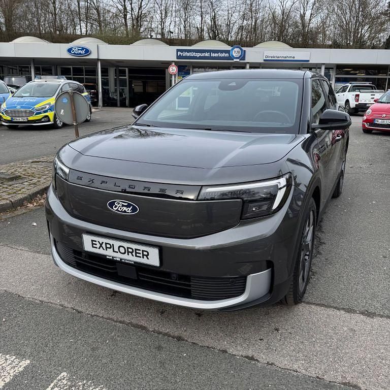 Neu Ford Explorer Premium 210 kW (286 PS) 2026 Grau SUV