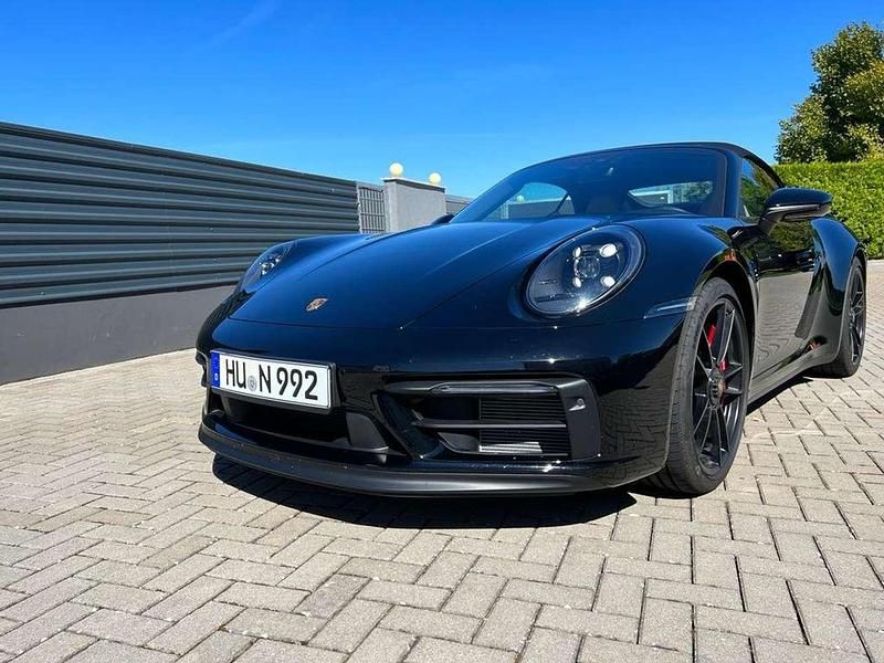 Schwarz Gebraucht 2022 Porsche 992 Cabrio | 169.900 € (Fairer Preis) - Bild 1/4