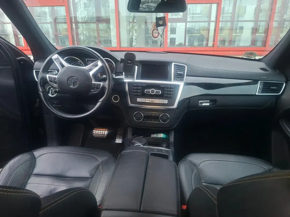 Gebraucht Mercedes 350 258 PS (189 kW) 2012 Schwarz Limousine