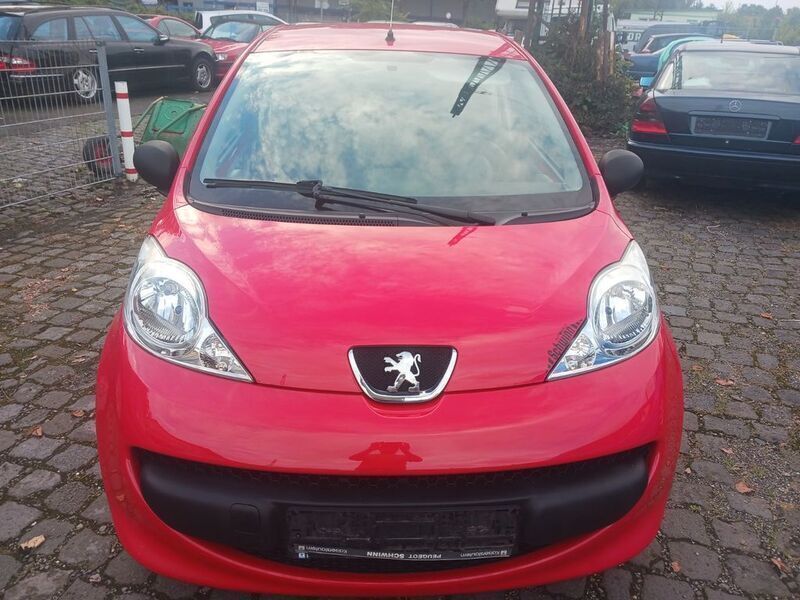 Rot Gebraucht 2008 Peugeot 107 Filou Kleinwagen | 2.450 € (Fairer Preis) - Bild 1/4