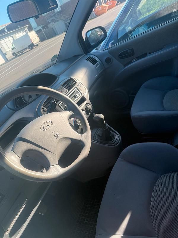 Gebraucht Hyundai Matrix 103 PS (75 kW) 2005 Schwarz Van / Kleinbus