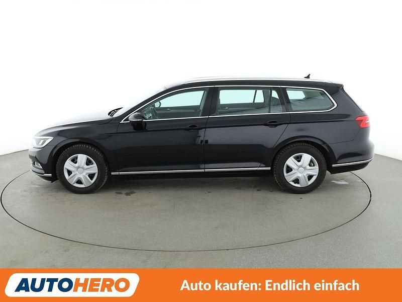 Gebraucht VW Passat Highline 150 PS (110 kW) 2019 Schwarz Kombi