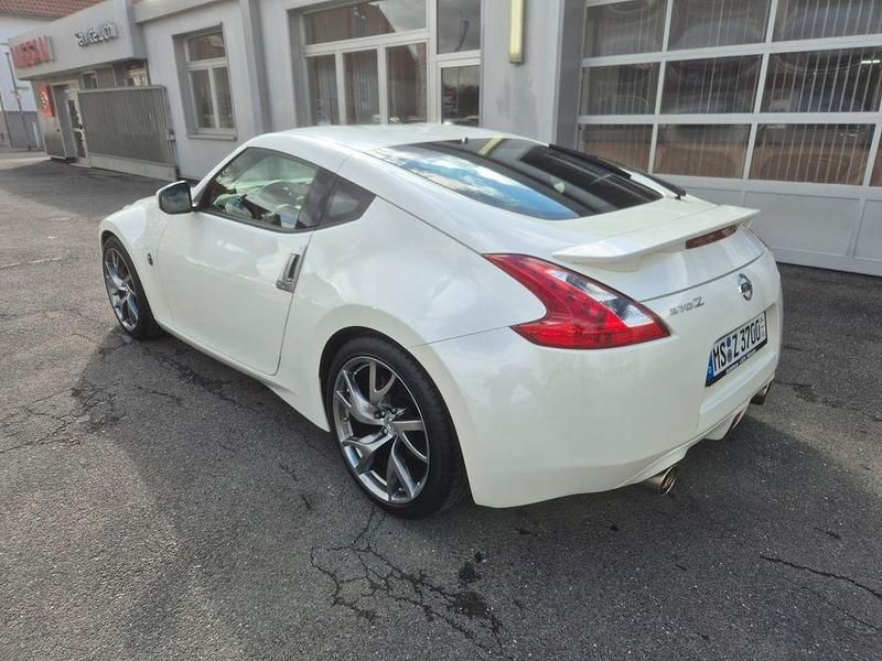 Gebraucht Nissan 370Z Pack 328 PS (241 kW) 2017 Weiß Coupé