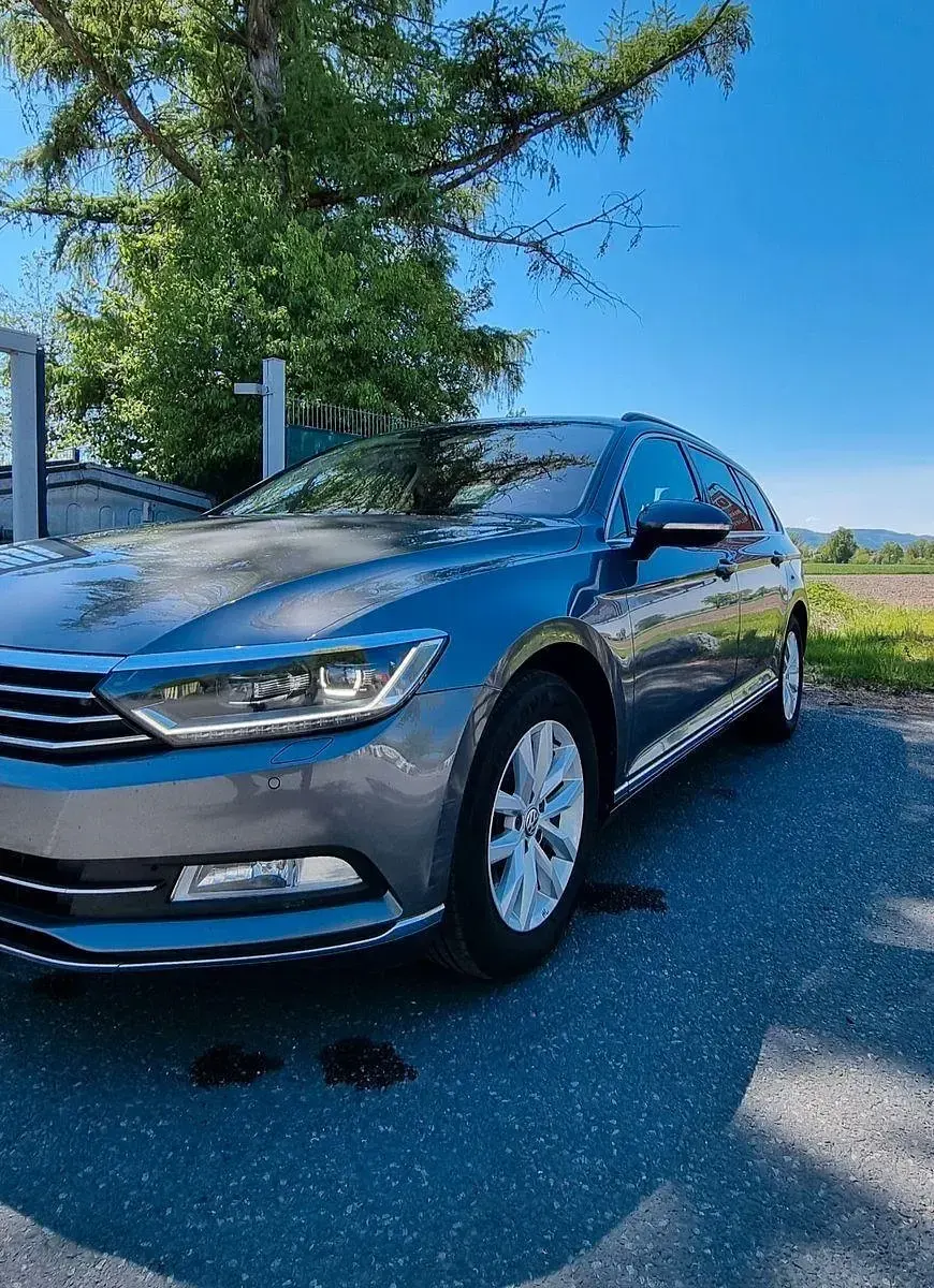 Gebraucht VW Passat Highline 190 PS (139 kW) 2017 Grau Kombi