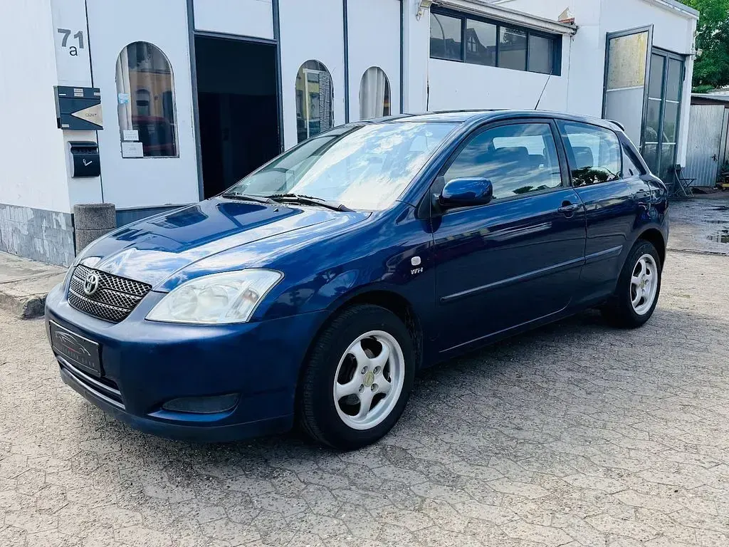 Gebraucht Toyota Corolla 97 PS (71 kW) 2002 Blau Kleinwagen