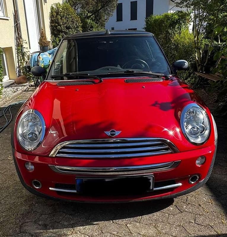 Rot Gebraucht 2005 Mini One Cabriolet Cabrio | 4.000 € (Etwas zu teuer) - Bild 1/4