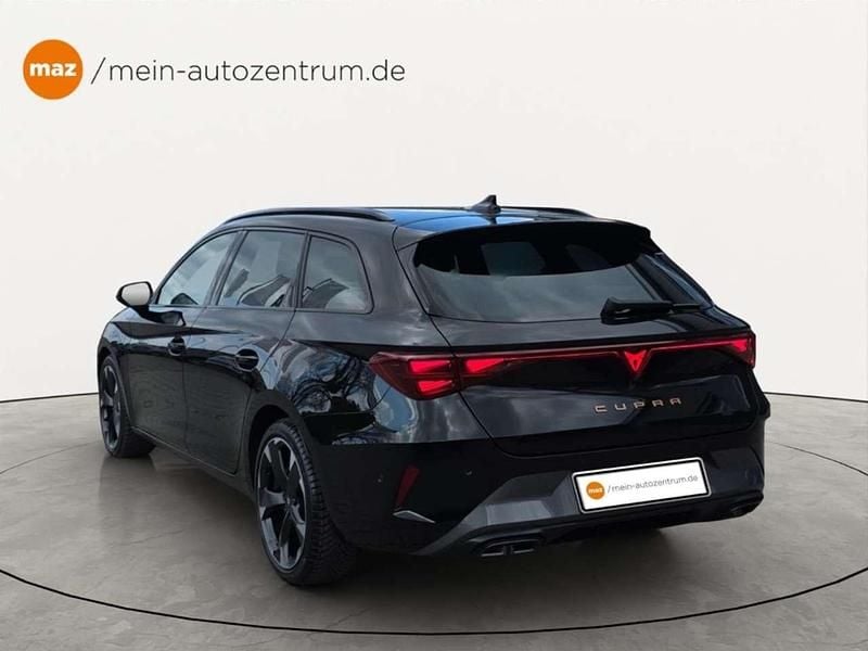 Usata Cupra Leon 150 CV (110 kW) 2025 Nero Station wagon