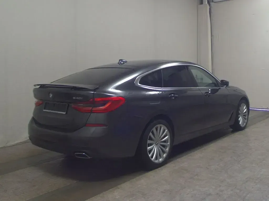 Gebraucht BMW 640 Sport Line 333 PS (244 kW) 2022 Sophistograu brillanteffekt me Coupé