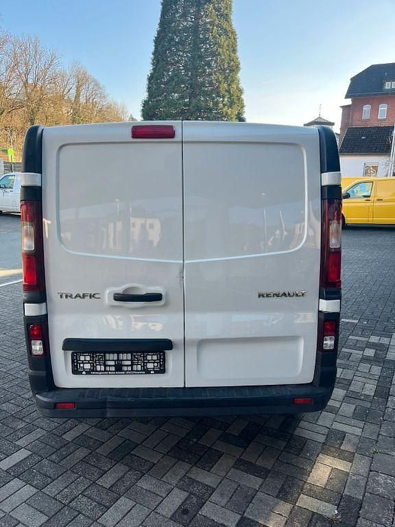 Gebraucht Renault Trafic 120 PS (88 kW) 2019 Van / Kleinbus