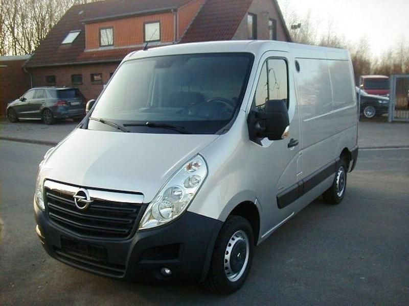 Gebraucht Opel Movano 131 PS (96 kW) 2019 Brillantsilber/halo silver Van / Kleinbus