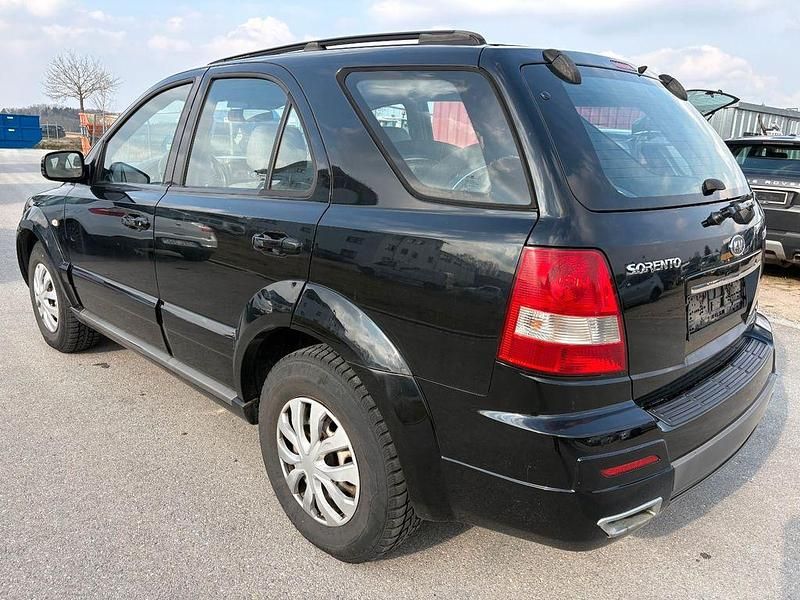 Gebraucht Kia Sorento 140 PS (102 kW) 2006 Schwarz SUV