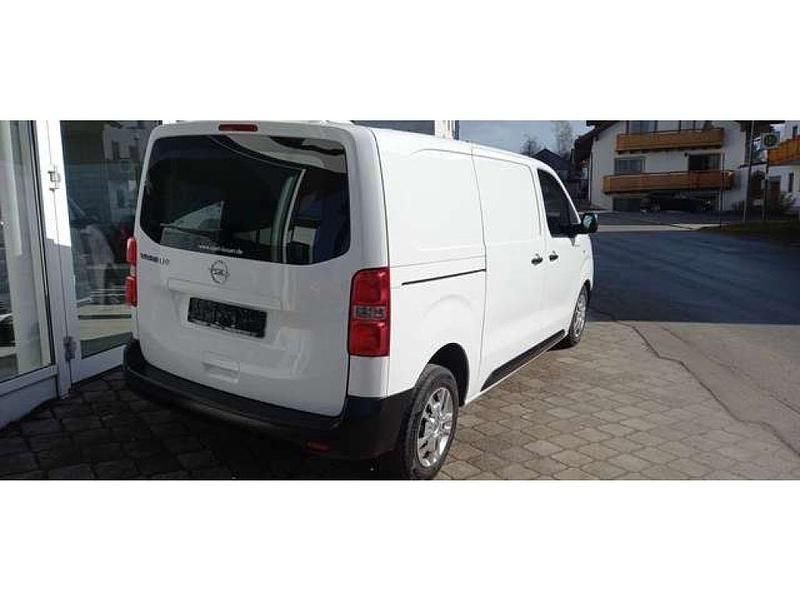 Gebraucht Opel Vivaro-e Combi Edition 100 kW (136 PS) 2022 Jade weiss/arktis weiss Van