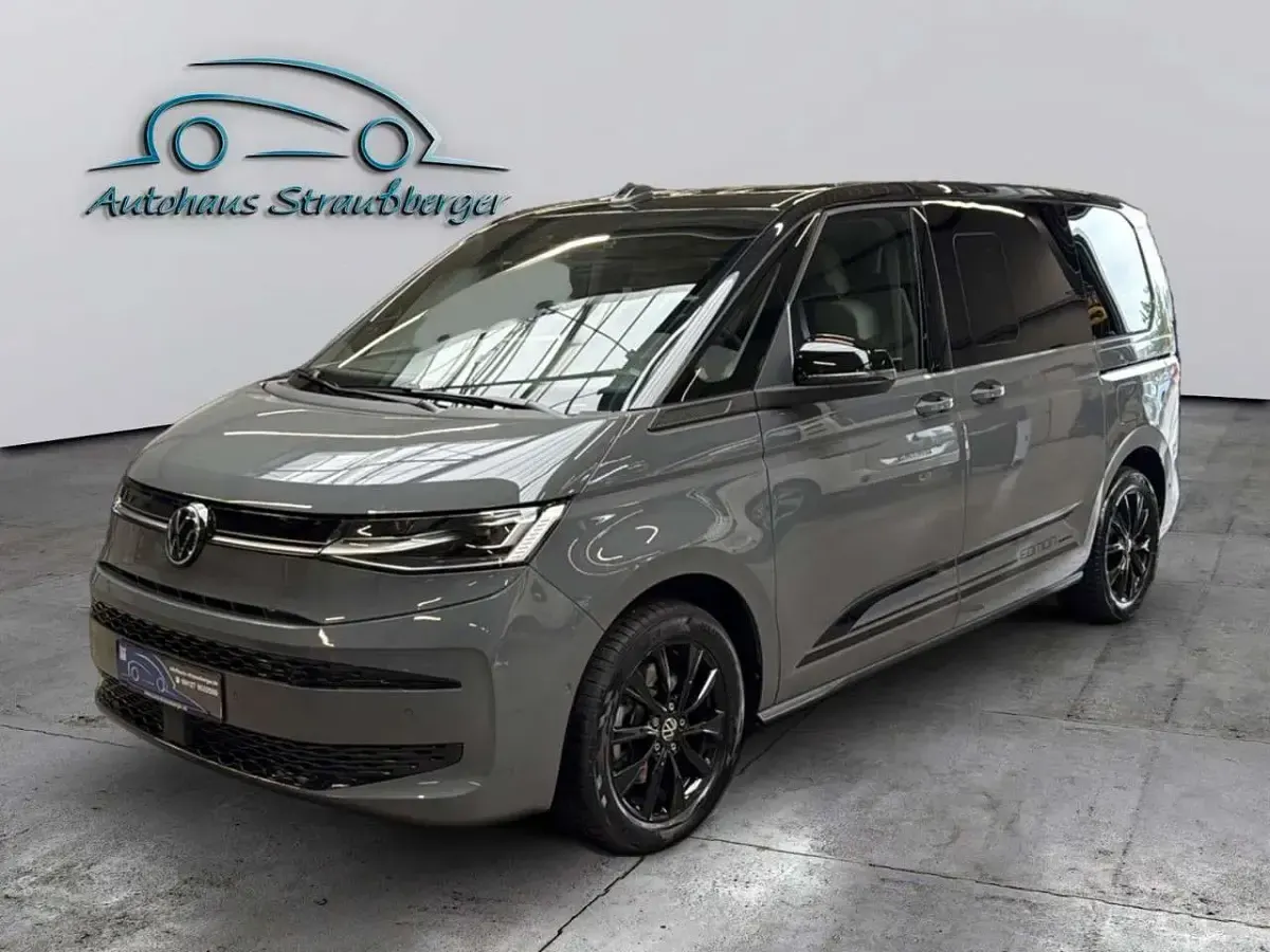 Gebraucht VW Multivan Edition 150 PS (110 kW) 2025 Grau Van / Kleinbus
