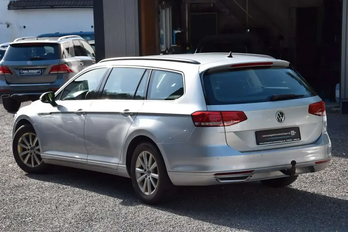 Gebraucht VW Passat 184 PS (135 kW) 2014 Reflexsilber Kombi