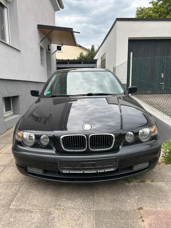 Schwarz Gebraucht 2003 BMW 318 Compact Kleinwagen | 2.000 € (Fairer Preis) - Bild 1/4