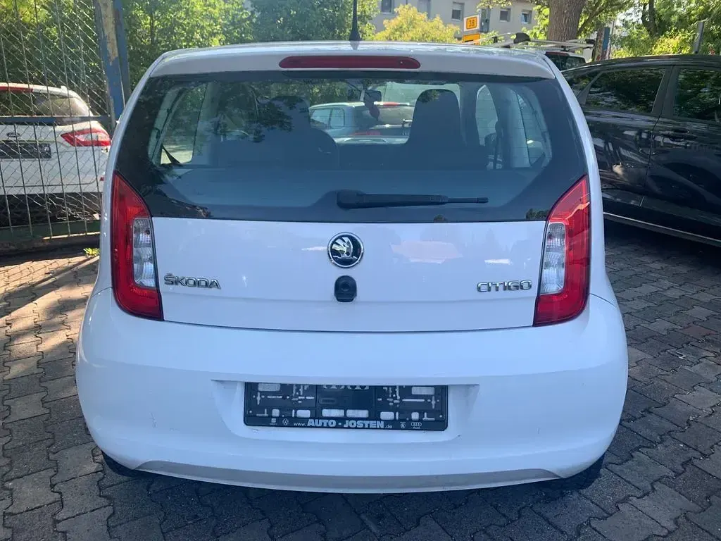 Gebraucht Skoda Citigo Cool Edition 60 PS (44 kW) 2016 Weiß Kleinwagen