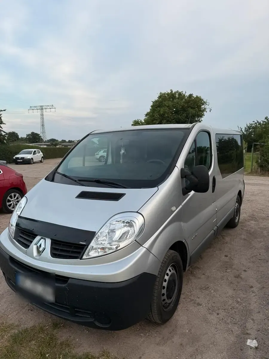 Gebraucht Renault Trafic 145 PS (106 kW) 2007 Grau Van / Kleinbus