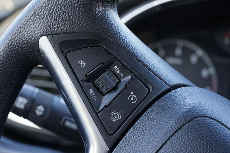 Gebraucht Opel Mokka X Selection 116 PS (85 kW) 2017 Weiß SUV