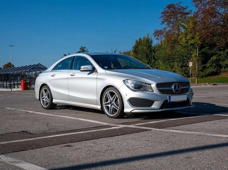Gebraucht Mercedes CLA200 AMG line 156 PS (114 kW) 2014 Silber Coupé