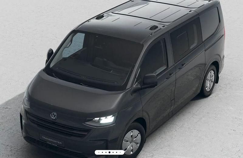 Neu VW T7 150 PS (110 kW) 2026 Grau Van