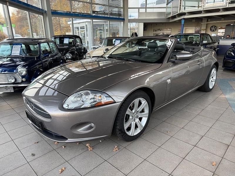 Vapour grey . Gebraucht 2009 Jaguar XK Cabrio | 24.900 € (Superpreis) - Bild 1/4