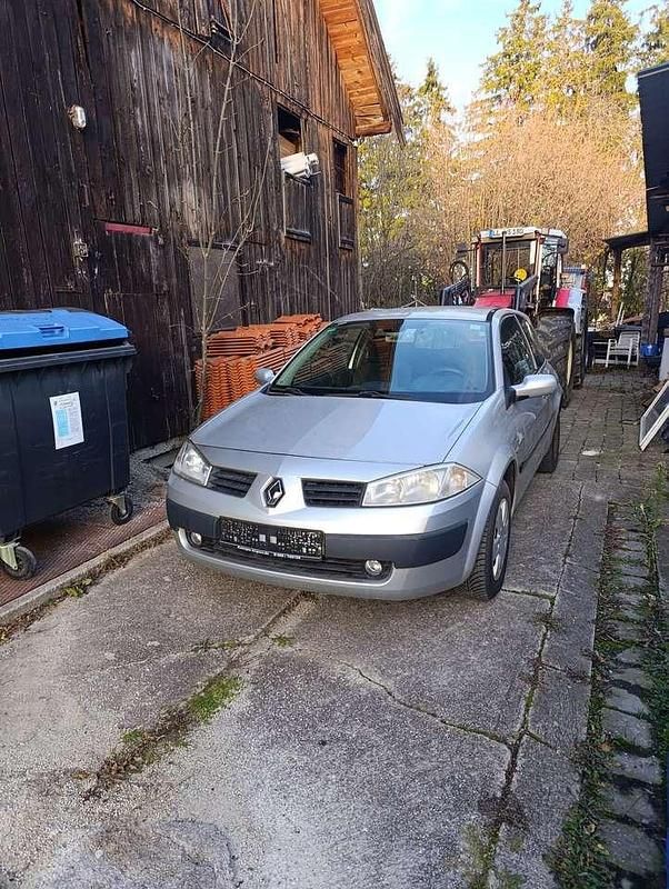 Gebraucht Renault Mégane II 111 PS (81 kW) 2006 Grau Limousine
