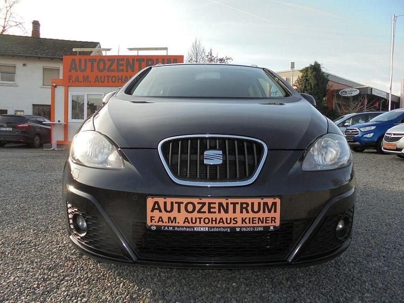 Gebraucht Seat Altea XL 125 PS (91 kW) 2014 Schwarz Van / Kleinbus