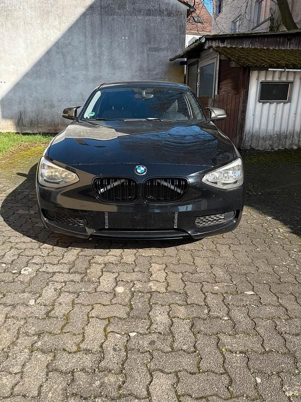 Gebraucht BMW 116 136 PS (100 kW) 2013 Schwarz Kleinwagen