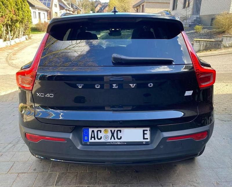 Gebraucht Volvo XC40 Ultimate 300 kW (408 PS) 2022 Schwarz SUV