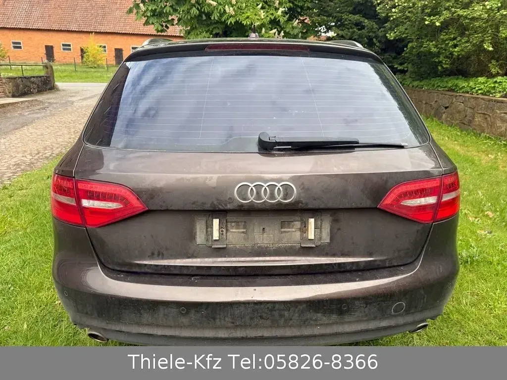 Gebraucht Audi A4 Ambiente 204 PS (150 kW) 2012 Braun Kombi