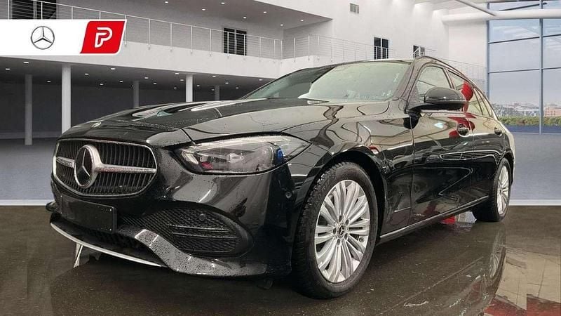 Gebraucht Mercedes C220 220 PS (161 kW) 2023 Schwarz Kombi