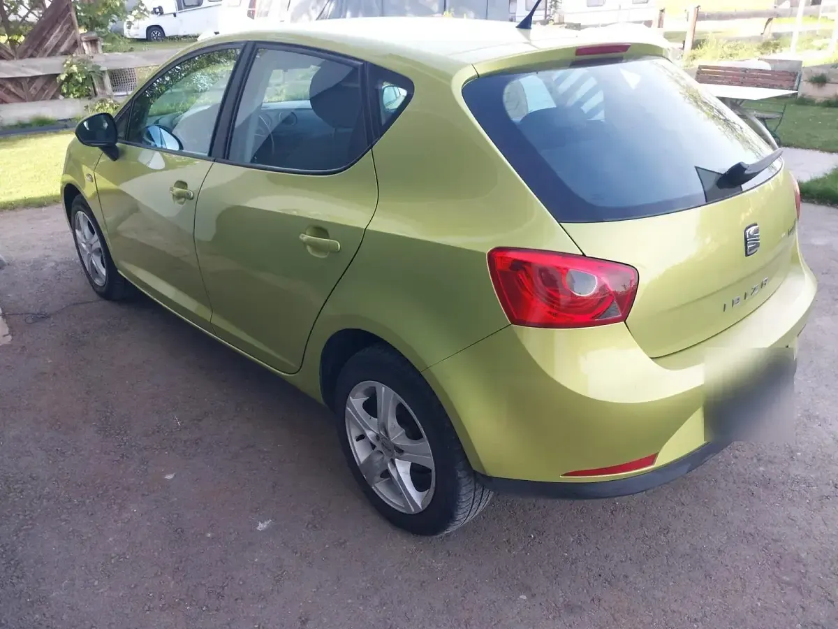 Gebraucht Seat Ibiza 85 PS (62 kW) 2008 Grün Kleinwagen