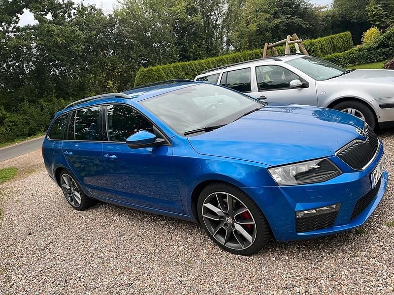 Gebraucht Skoda Octavia RS 184 PS (135 kW) 2016 Blau Kleinwagen