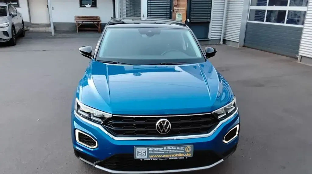 Gebraucht VW T-Roc Active 150 PS (110 kW) 2021 Ravennablau SUV