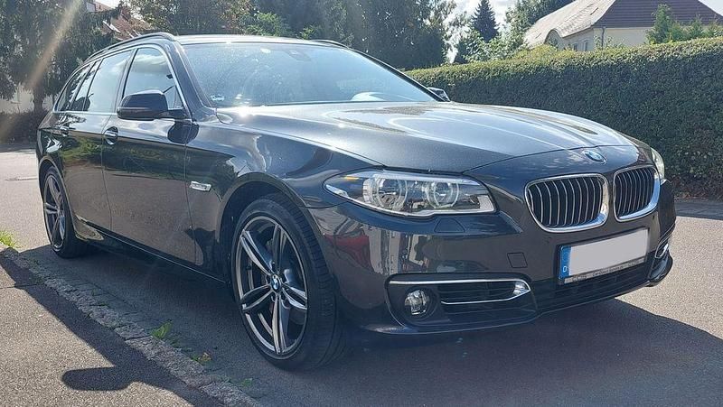 Grau Gebraucht 2014 BMW 535 Luxury Line Kombi | 18.900 € (Teuer) - Bild 1/4