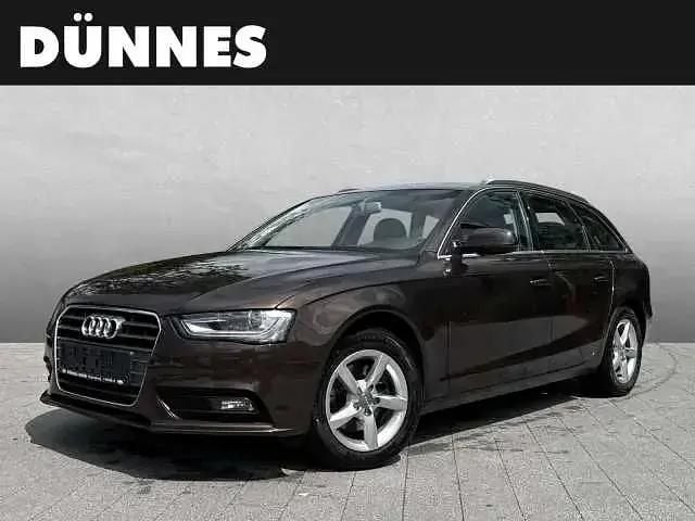 Schwarz Gebraucht 2014 Audi A4 Attraction Kombi | 8.490 € (Superpreis) - Bild 1/3