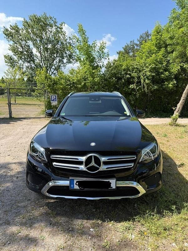 Gebraucht Mercedes GLC220 170 PS (125 kW) 2016 Schwarz SUV